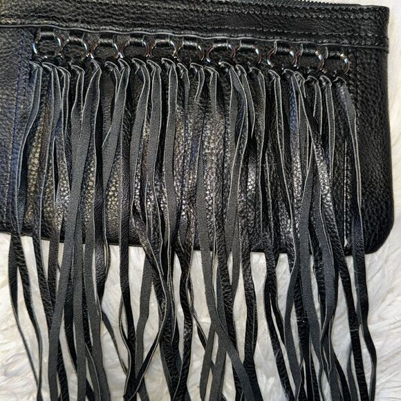 CARLOS SANTANA. Women's Black Julietta Fringe Wristlet Clutch - Picture 4 of 9